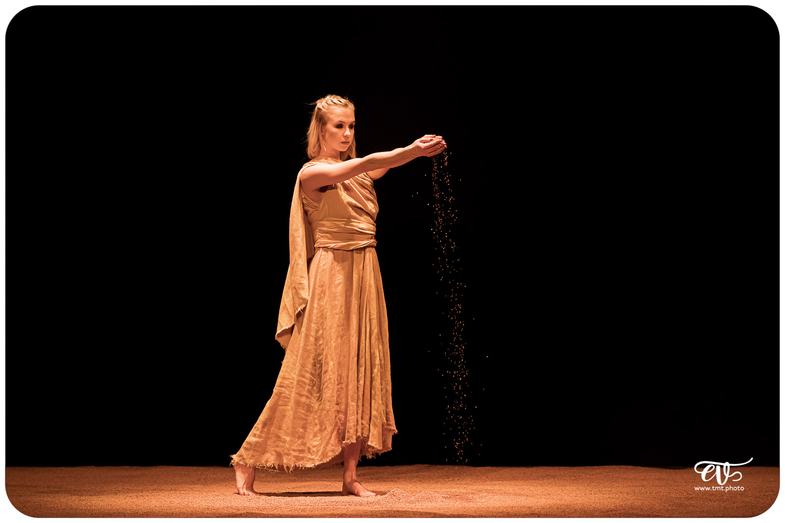 MY LAND (RECIRQUEL COMPANY)